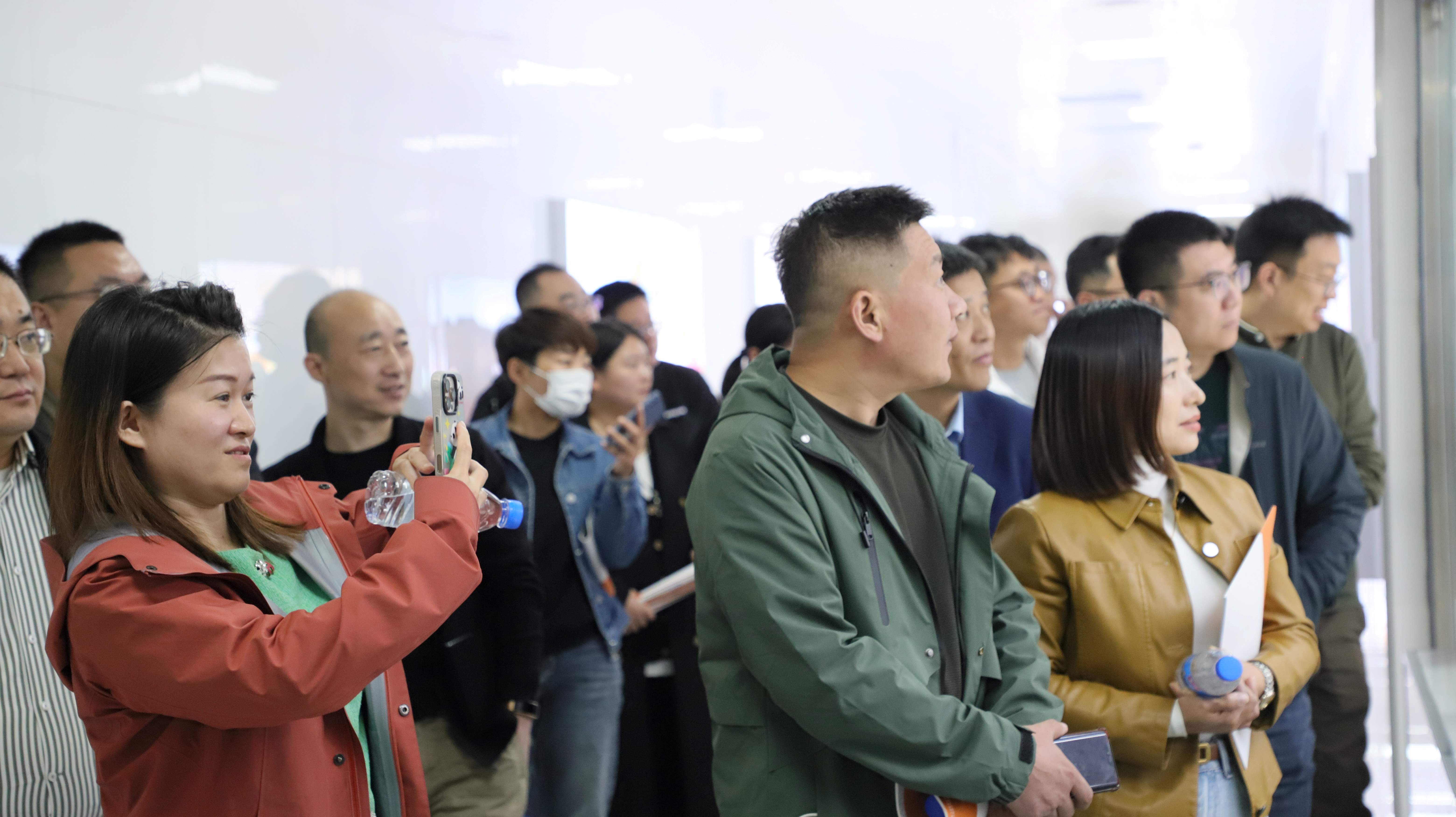 山东多家头部连锁烘焙品牌到南宫NG28国际集团美食参观调研
